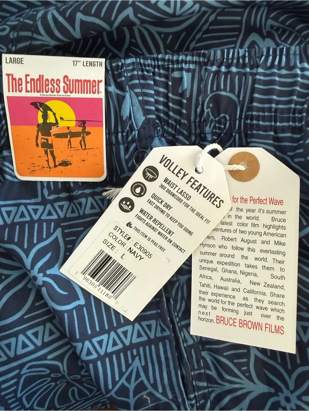 Endless Summer Men's Navy Printed Volley Swim Trunks NWT Size L